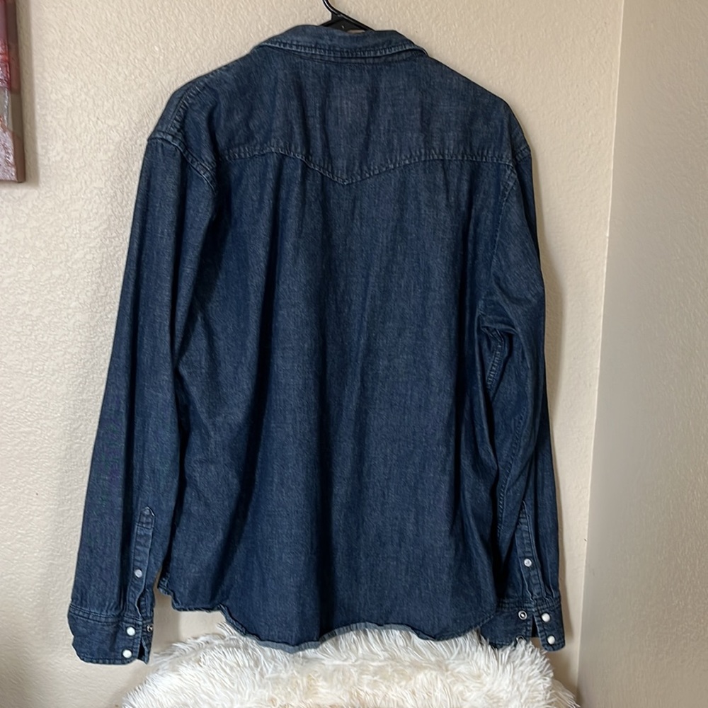 Old Navy denim long sleeve Bottom up long sleeve shirt sz XL - Picture 3 of 4